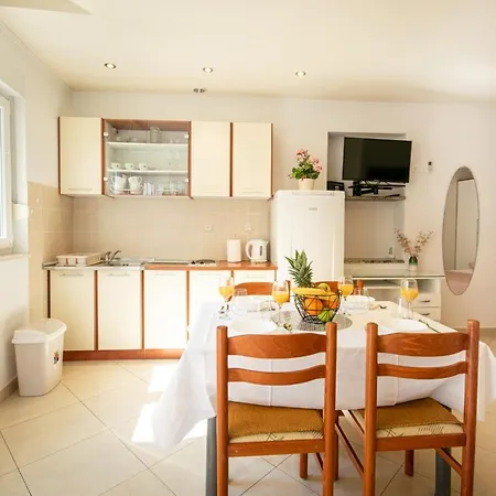 Apartmani Rita Baska Voda Exterior photo