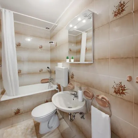 Apartmani Rita Baska Voda Exterior photo