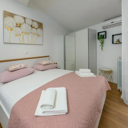 Apartmani Rita Baska Voda Exterior photo